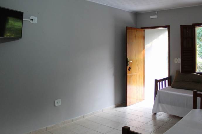Imagen de la habitación del Hotel Vale Silvestre Eco Park. Foto 17