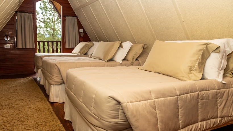 Imagen de la habitación del Hotel Vale Sui&ccedil;o Resort. Foto 9