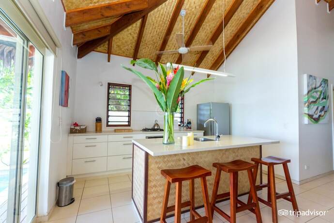Imagen de la habitación del Hotel Vale Vale Beachfront Villas. Foto 15