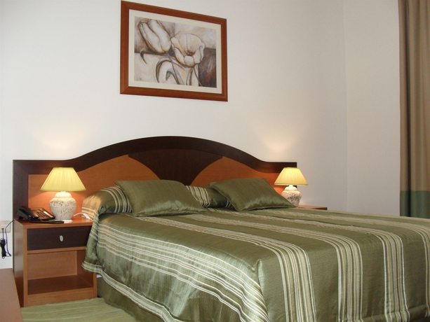 Imagen de la habitación del Hotel Vale Verde. Foto 9