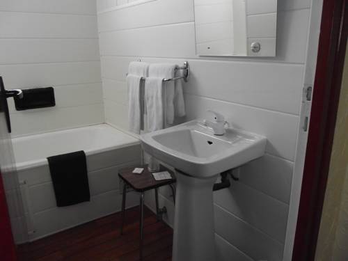 Imagen de la habitación del Hotel Val&eacute;rie, Montgen&egrave;vre. Foto 3