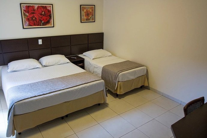 Imagen de la habitación del Hotel Val&ecirc;ncia, Dourados. Foto 14