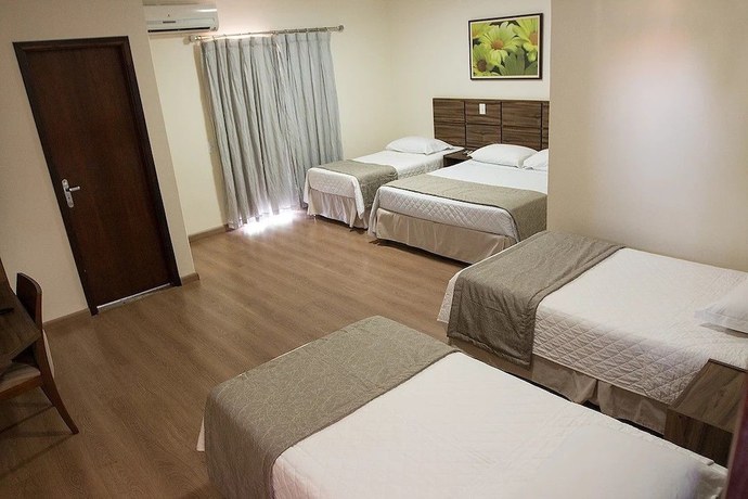 Imagen de la habitación del Hotel Val&ecirc;ncia, Dourados. Foto 17