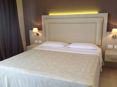 Imagen de la habitación del Hotel Valemare. Foto 12