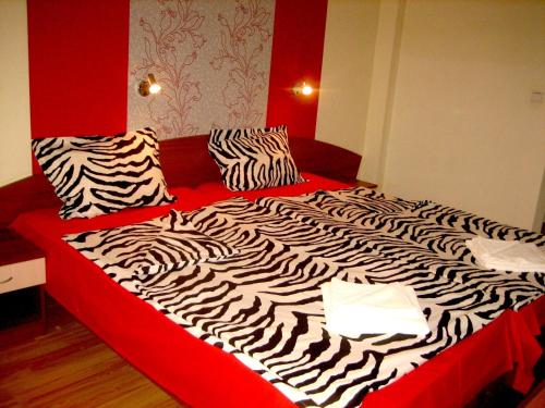 Imagen de la habitación del Hotel Valena. Foto 15