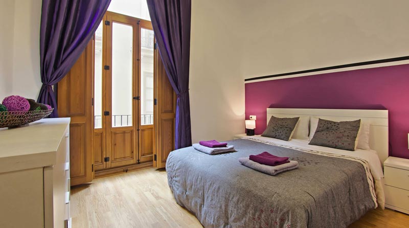Imagen de la habitación del Hotel Valencia Apartmans El Carmen. Foto 5
