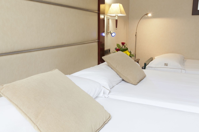 Imagen de la habitación del Hotel Valencia Center. Foto 5