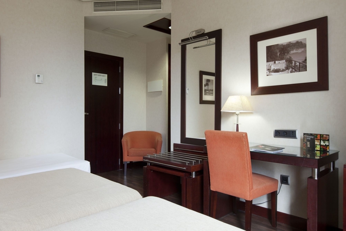 Imagen de la habitación del Hotel Valencia Center. Foto 6