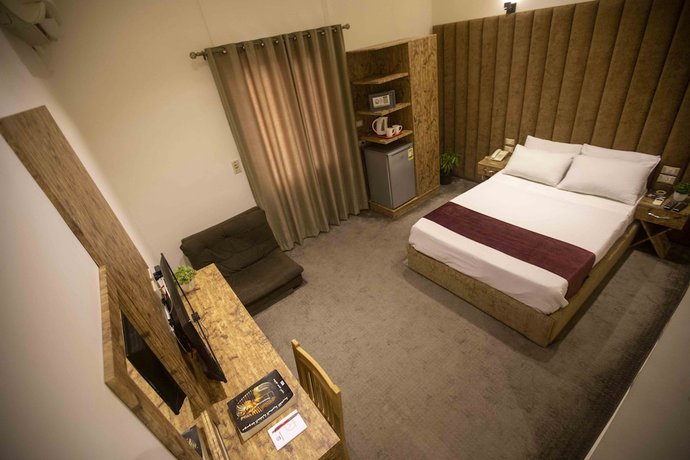 Imagen de la habitación del Hotel Valencia, El Cairo. Foto 5