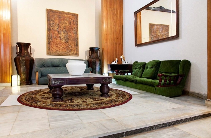 Imagen de los interiores del Hotel Valencia Suits You. Foto 9