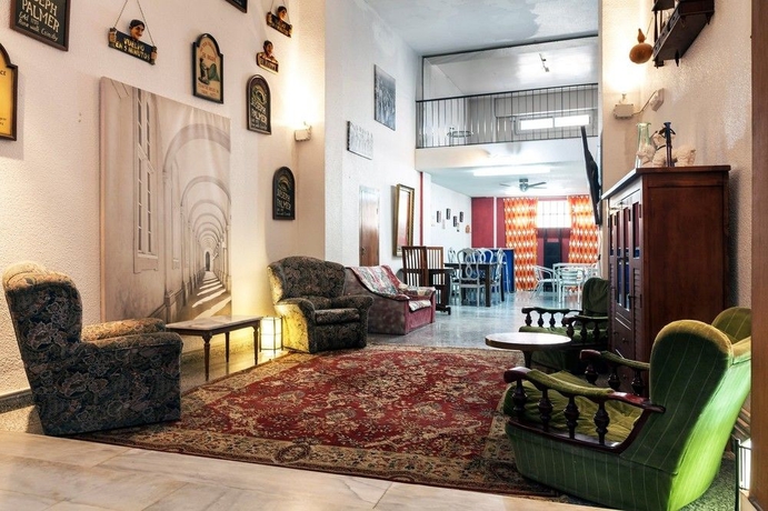 Imagen de los interiores del Hotel Valencia Suits You. Foto 12