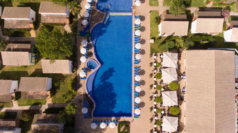 Imagen general del Hotel Valentín Playa de Muro. Foto 7