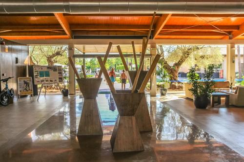 Imagen de los interiores del Hotel Valent&iacute;n Playa de Muro. Foto 23