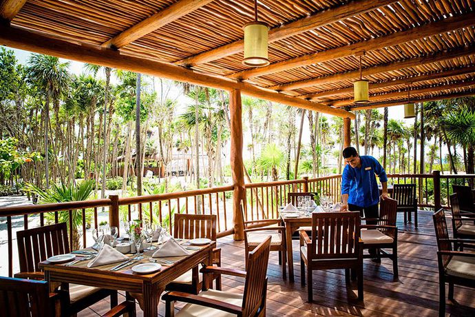 Imagen general del Hotel Valentin Imperial Rivera Maya All Inclusive - Adult Only. Foto 8