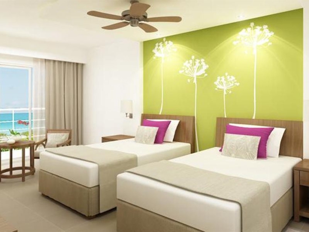 Imagen general del Hotel Valentin Perla Blanca. Foto 7