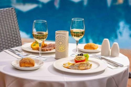 Imagen general del Hotel Valentin Reina Paguera - Adults Only. Foto 10