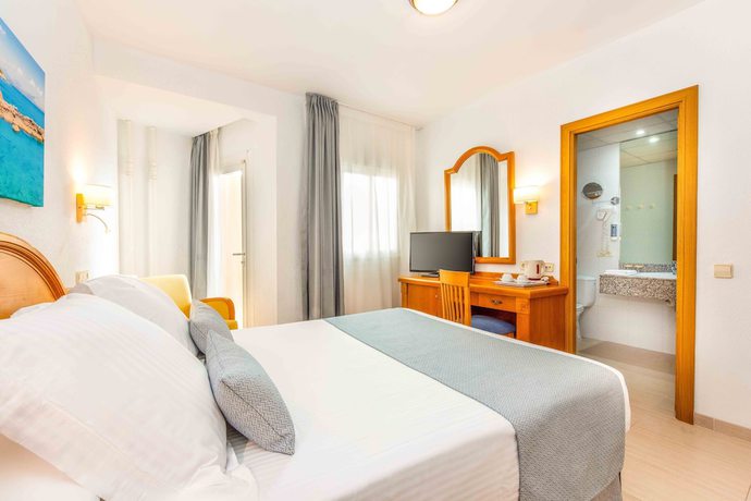 Imagen de la habitación del Hotel Valentin Reina Paguera - Adults Only. Foto 26