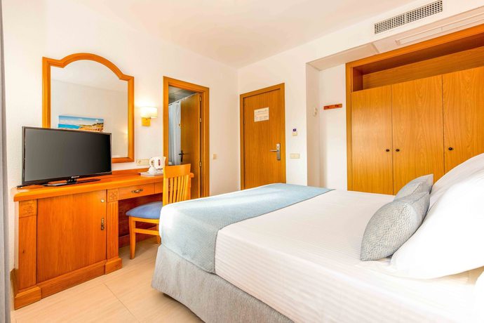 Imagen de la habitación del Hotel Valentin Reina Paguera - Adults Only. Foto 27