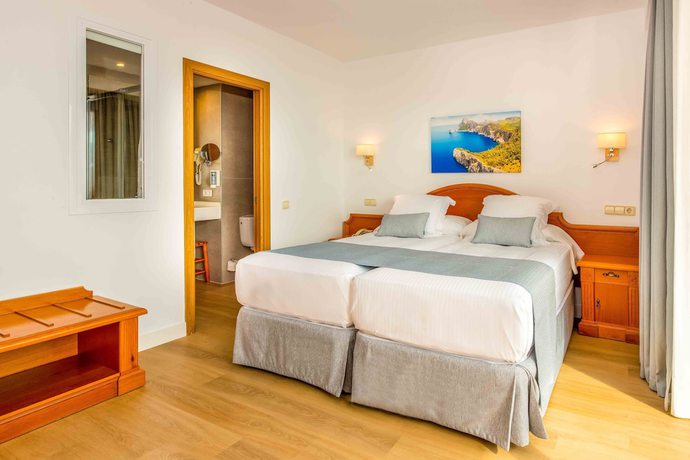 Imagen de la habitación del Hotel Valentin Reina Paguera - Adults Only. Foto 31