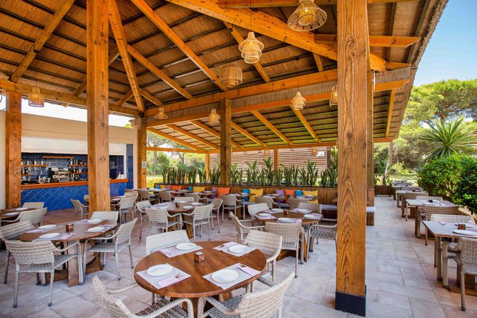 Imagen general del Hotel Valentin Sancti Petri. Foto 13