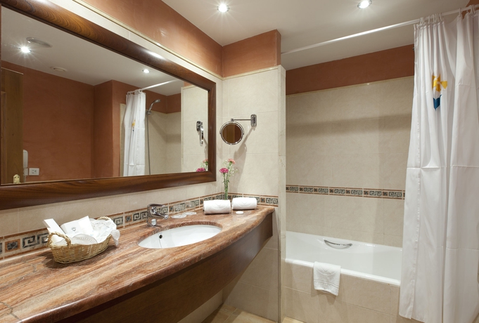 Imagen de la habitación del Hotel Valentin Star Menorca - Adults Only. Foto 10