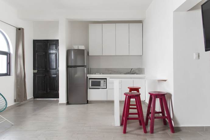Imagen de la habitación del Hotel Valentina Suites by Las Flores. Foto 6