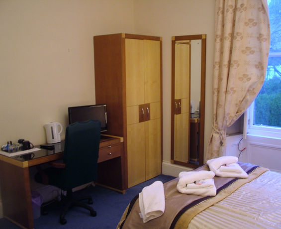 Imagen de la habitación del Hotel Valentine City Centre Guest House. Foto 3