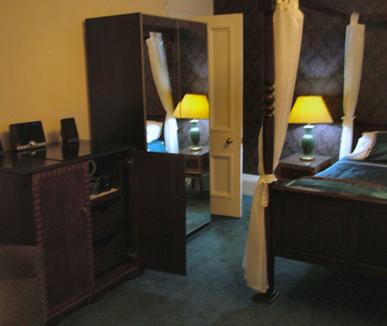 Imagen de la habitación del Hotel Valentine City Centre Guest House. Foto 7