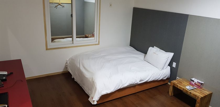 Imagen de la habitación del Hotel Valentine Hotel. Foto 3