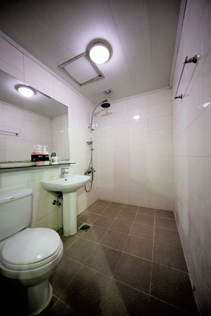 Imagen de la habitación del Hotel Valentine Hotel. Foto 5