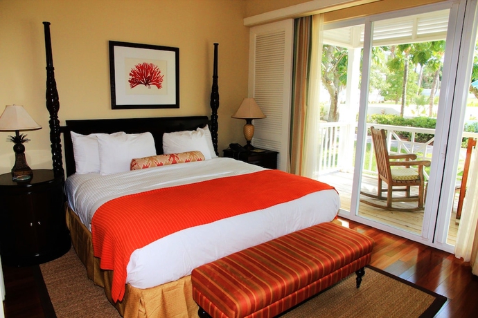Imagen de la habitación del Hotel Valentines Resort and Marina. Foto 2