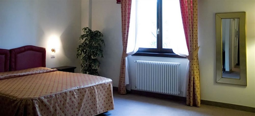 Imagen de la habitación del Hotel Valentini. Foto 5