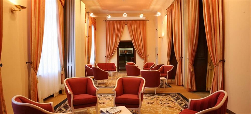 Imagen de los interiores del Hotel Valentini. Foto 10