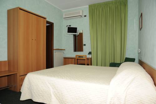 Imagen de la habitación del Hotel Valentini Inn. Foto 7