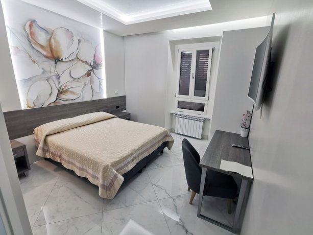 Imagen de la habitación del Hotel Valentino Palace. Foto 7