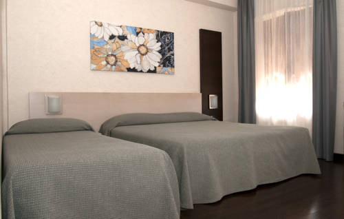 Imagen de la habitación del Hotel Valentino, Terni. Foto 13