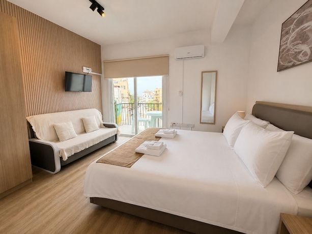 Imagen de la habitación del Hotel Valentinos Apartments, Paphos. Foto 9