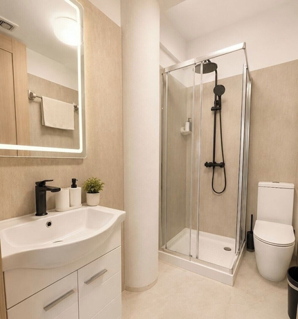 Imagen de la habitación del Hotel Valentinos Apartments, Paphos. Foto 14