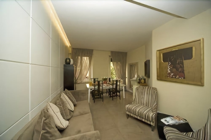 Imagen de los interiores del Hotel Valeri. Foto 15