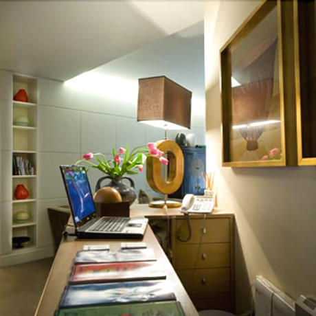 Imagen de los interiores del Hotel Valeri. Foto 16