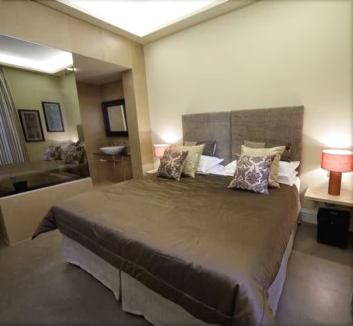 Imagen de la habitación del Hotel Valeri. Foto 13