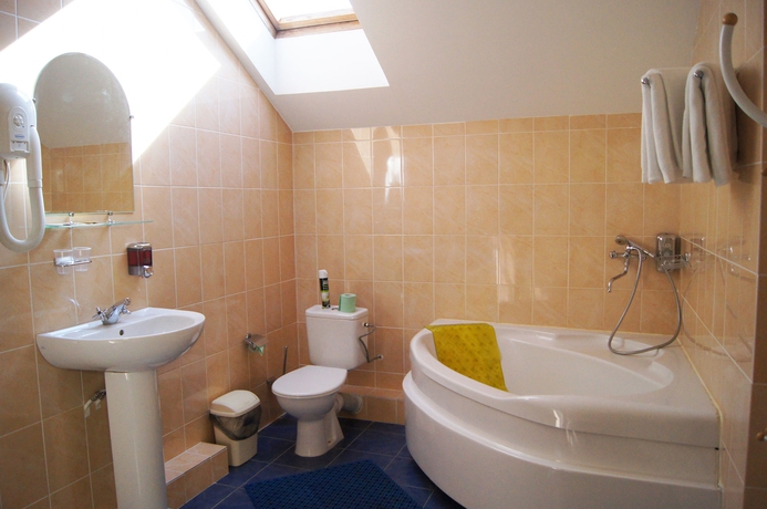 Imagen de la habitación del Hotel Valeria, San Petersburgo. Foto 5