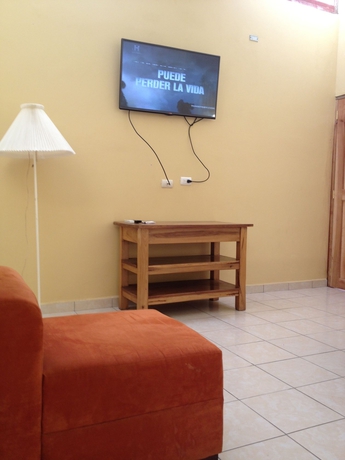 Imagen de la habitación del Hotel Valerie. Foto 10