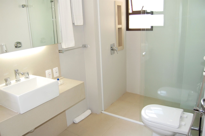 Imagen de la habitación del Hotel Valerim Florianópolis. Foto 2