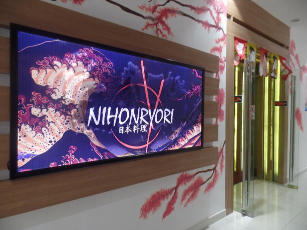 Imagen del bar/restaurante del Hotel Valero Grand Suites By Swiss-belhotel Makati. Foto 6