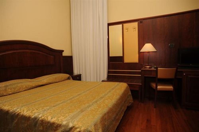 Imagen de la habitación del Hotel Valganna. Foto 6