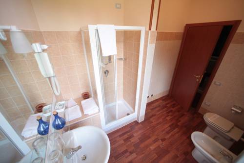 Imagen de la habitación del Hotel Valganna - Tre Risotti. Foto 6