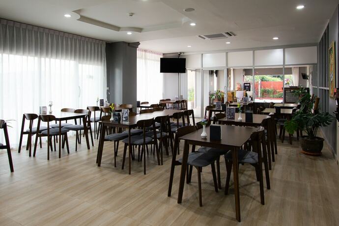 Imagen del bar/restaurante del Hotel Valhalla Pattaya, PATTAYA BEACH. Foto 13