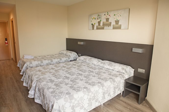 Imagen de la habitación del Hotel Valhotel Residencia Tiempo Libre El Puig. Foto 9