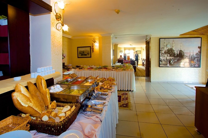 Imagen del bar/restaurante del Hotel Valide. Foto 3